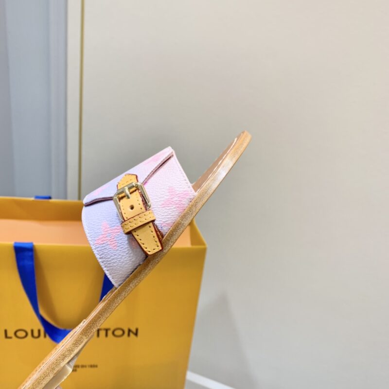 Louis Vuitton Slippers - Image 8