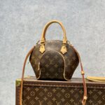 Louis Vuitton M20752 Ellipse BB -22.5*19.5*10CM