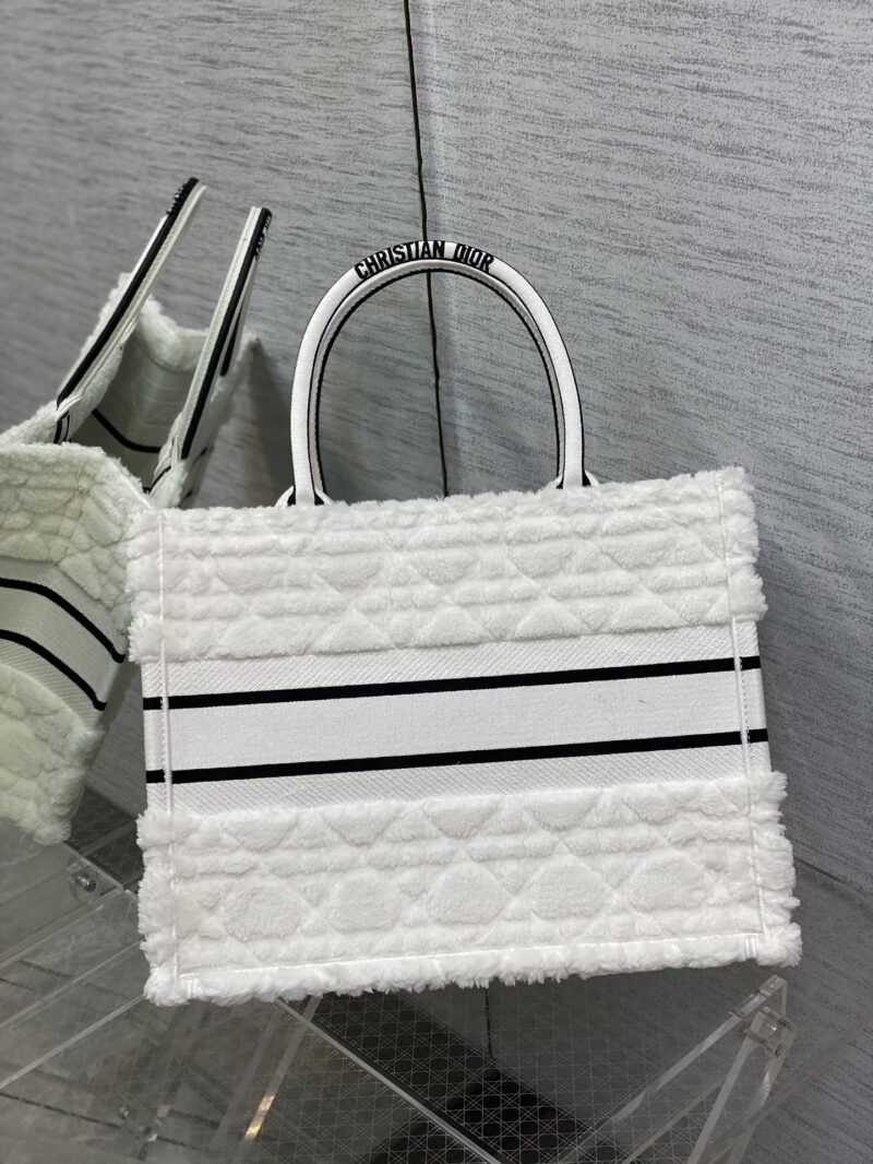 Diro Small Book Tote-36*18*28CM - Image 7