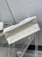 Diro Small Book Tote-36*18*28CM - Image 8