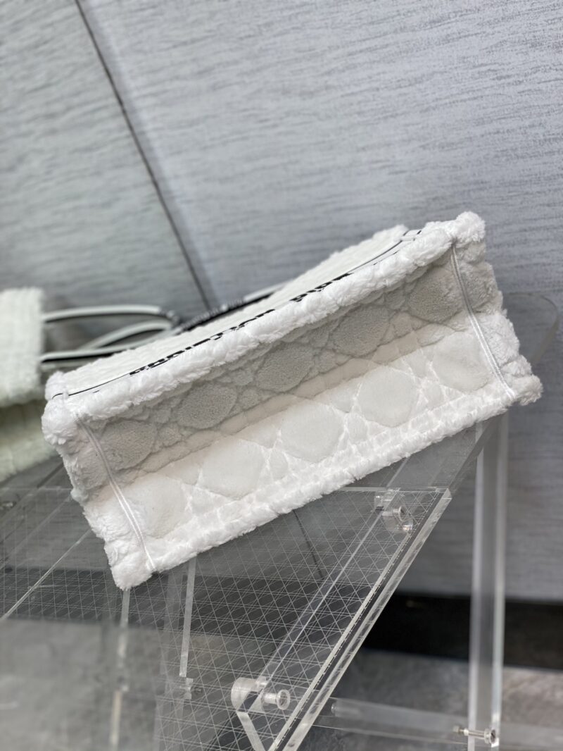 Diro Small Book Tote-36*18*28CM - Image 8