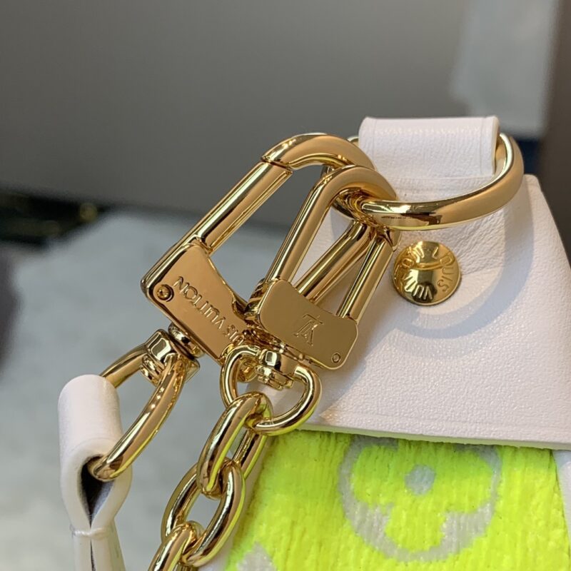 Louis Vuitton Loop Handbags-M810981-23*13*6CM - Image 8