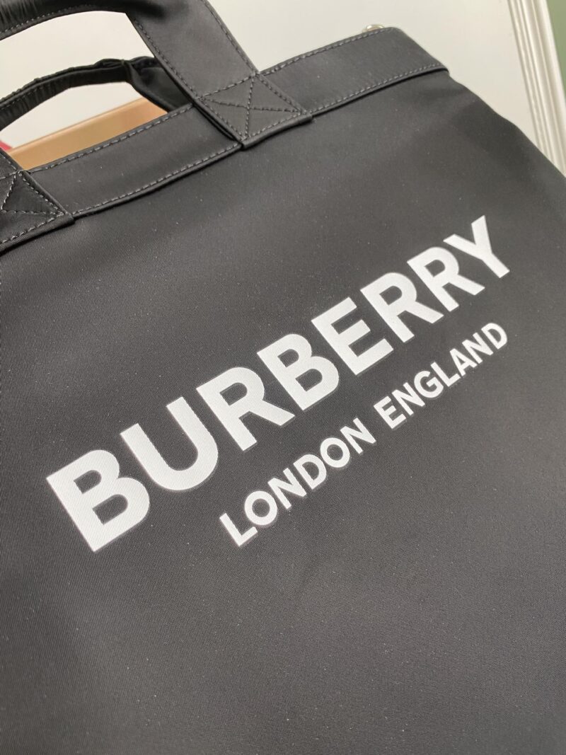 Burberry Tote-37x8x38CM - Image 4