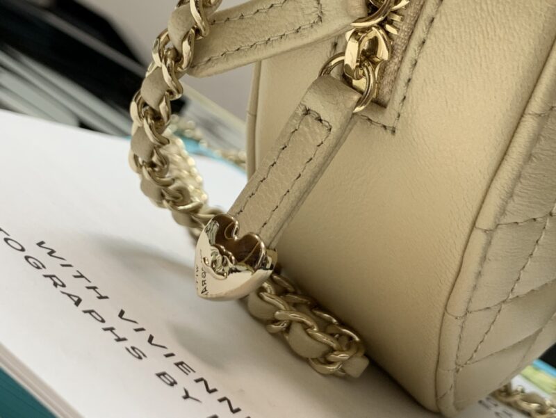 CHANLE Heart Bag-18*17*5CM - Image 4