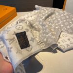 Louis Vuitton Scarf-45*190CM - Image 6