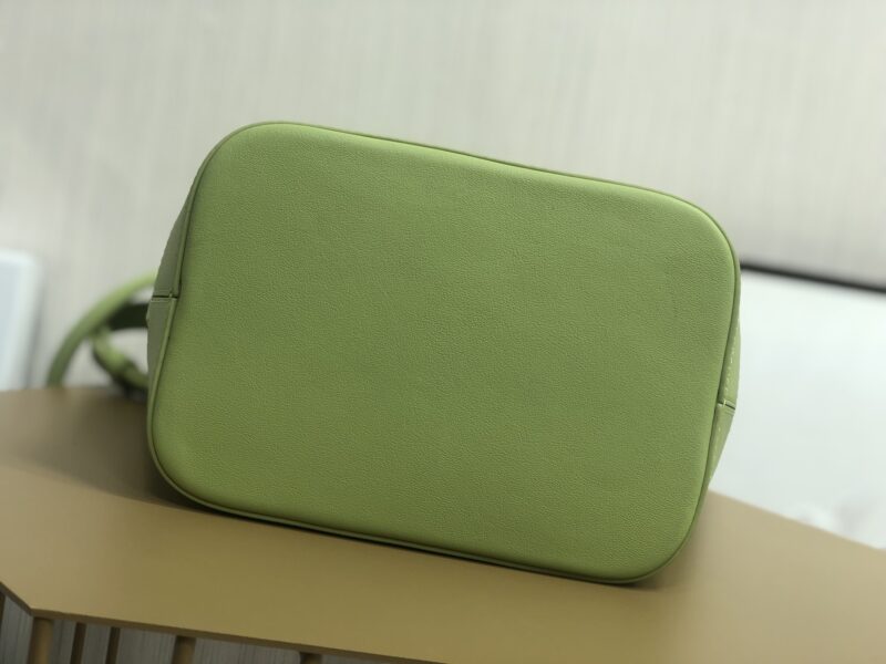 Celina Cuir Bucket-30×22×13CM - Image 4