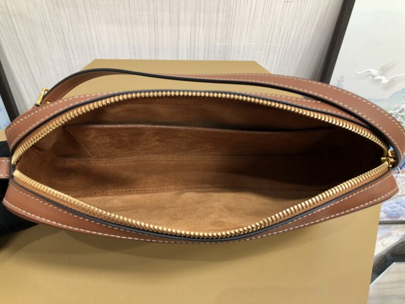 Celina Vinatge Camera Bag-22*14*5CM - Image 6