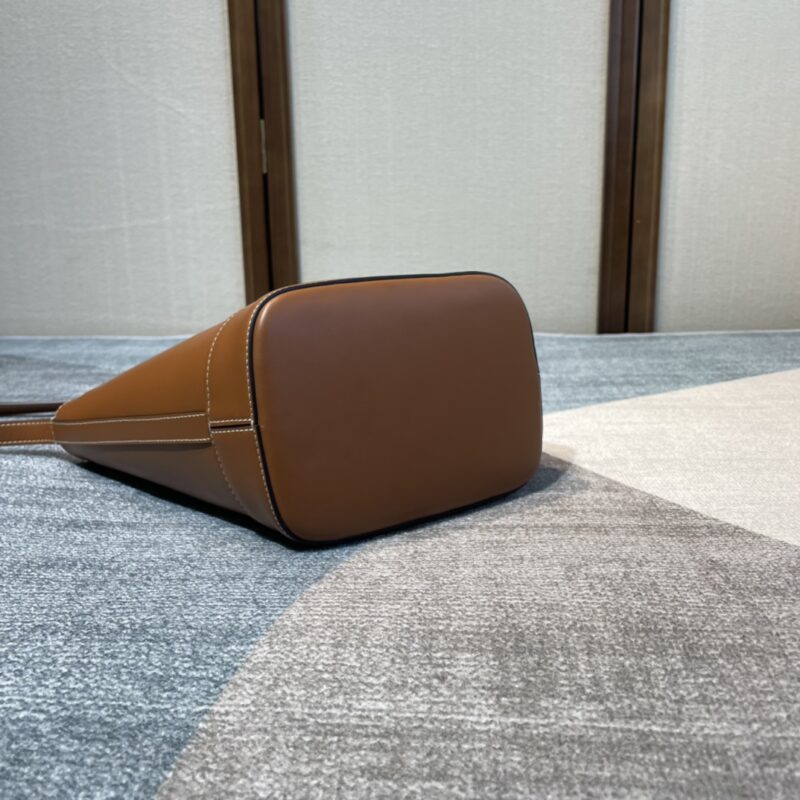 Celina Cuir Bucket-30×22×13CM - Image 4