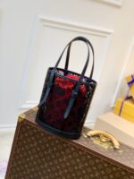 Louis Vuitton Bucket -23x26x16CM