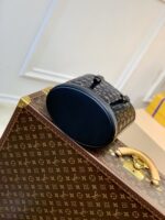 Louis Vuitton Bucket -23x26x16CM - Image 2