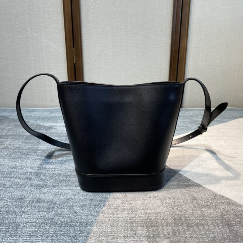Celina Cuir Bucket-30×22×13CM - Image 9