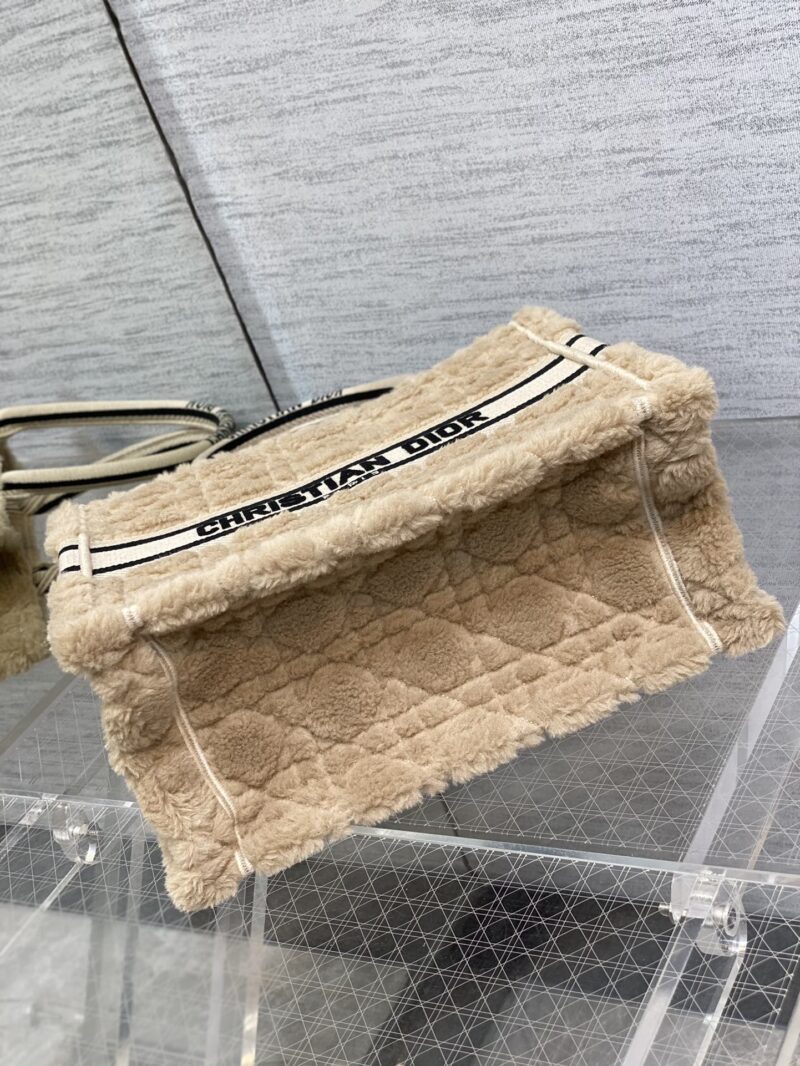 Diro Small Book Tote-26*8*22CM - Image 7