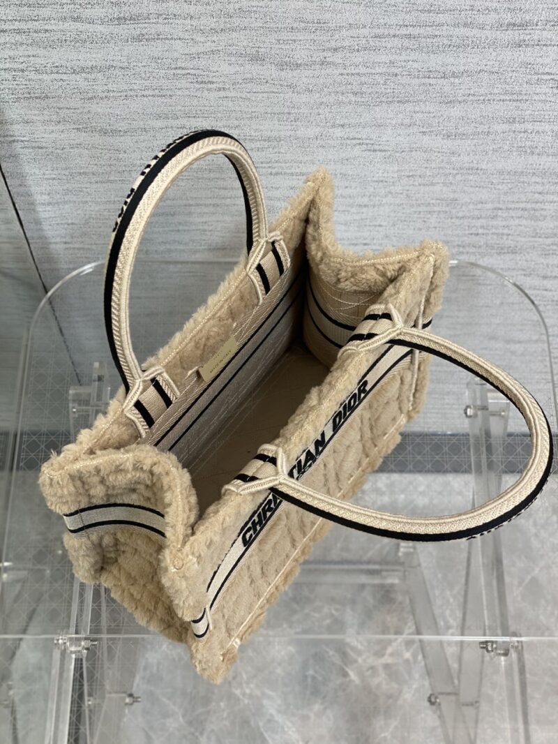 Diro Small Book Tote-26*8*22CM - Image 8