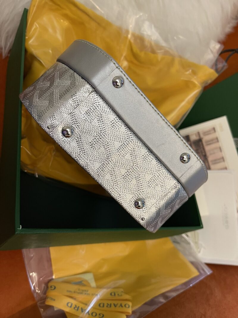 Goyard Jetblack Bag-16.5*7*18CM - Image 7