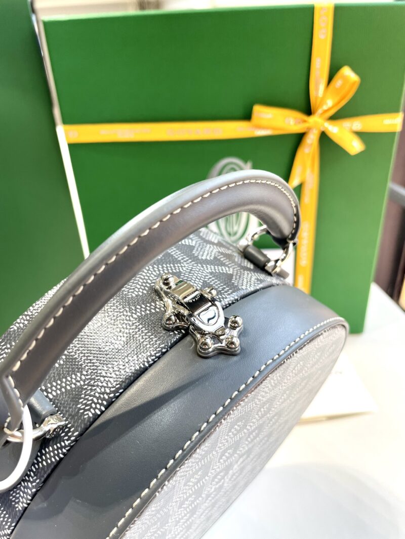 Goyard Jetblack Bag-16.5*7*18CM - Image 4