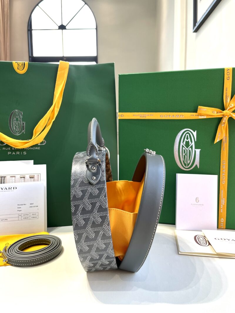 Goyard Jetblack Bag-16.5*7*18CM - Image 8