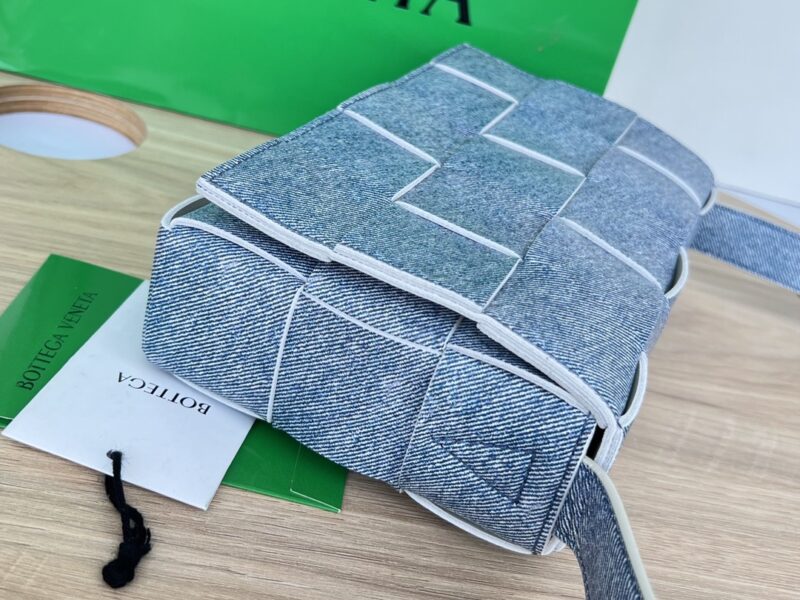Bottega Veneta Cassette Bag-23x15x6CM - Image 2