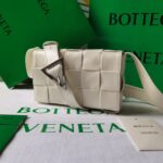 Bottega Veneta Cassette Bag-17.5x10.5x3.5CM