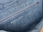 Bottega Veneta Cassette Bag-23x15x5.5CM - Image 8