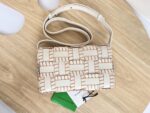 Bottega Veneta Cassette Bag-23x15x6CM - Image 2