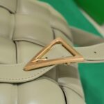 Bottega Veneta Padded Cassette Bag-26*18*8CM - Image 4