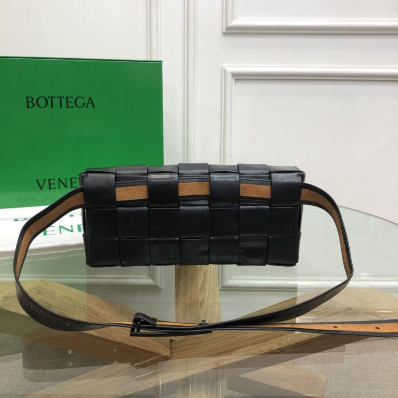 Bottega Veneta Belt Cassette Bag-14*28*4CM - Image 3