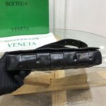 Bottega Veneta Belt Cassette Bag-14*28*4CM - Image 4