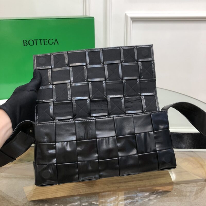 Bottega Veneta Belt Cassette Bag-14*28*4CM - Image 6