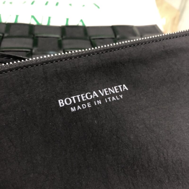Bottega Veneta Belt Cassette Bag-14*28*4CM - Image 9