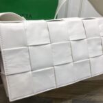 Bottega Veneta Belt Cassette Bag-14*28*4CM - Image 5