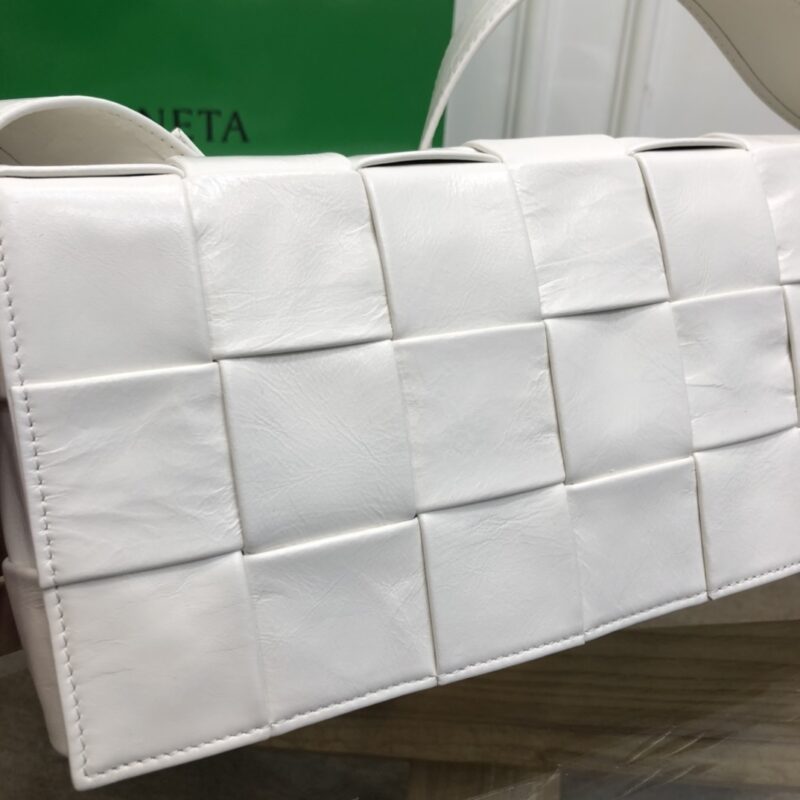 Bottega Veneta Belt Cassette Bag-14*28*4CM - Image 5