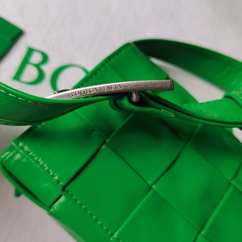 Bottega Veneta Cassette Bag-17.5x10.5x3.5CM - Image 9