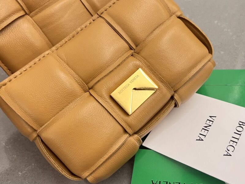 Bottega Veneta Padded Cassette Bag-12*8*4CM - Image 6