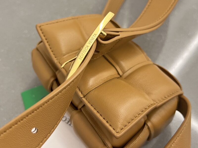 Bottega Veneta Padded Cassette Bag-12*8*4CM - Image 8