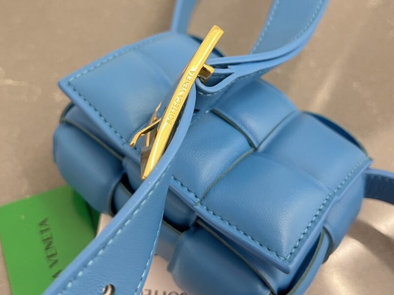 Bottega Veneta Padded Cassette Bag-12*8*4CM - Image 7