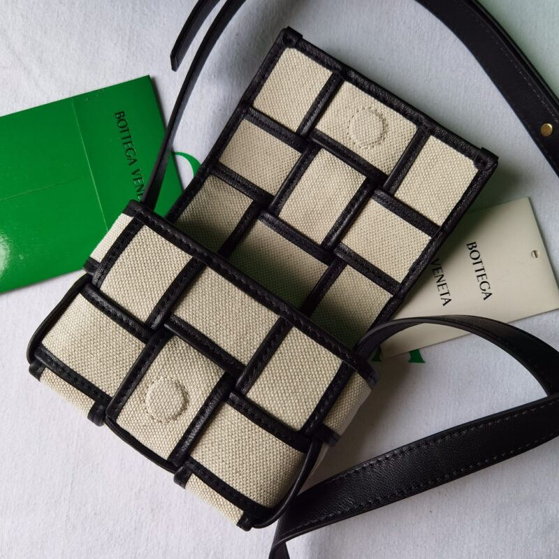 Bottega Veneta Cassette Bag-12x8x4CM - Image 4