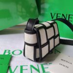 Bottega Veneta Cassette Bag-12x8x4CM - Image 7