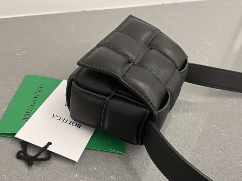 Bottega Veneta Padded Cassette Bag-12*8*4CM - Image 2
