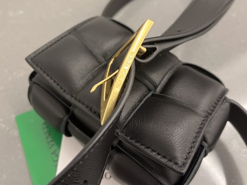 Bottega Veneta Padded Cassette Bag-12*8*4CM - Image 8