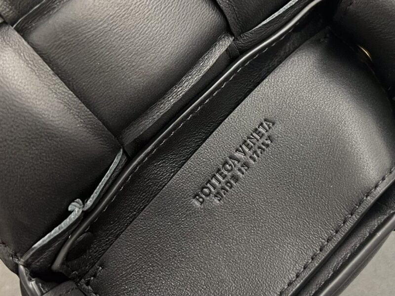 Bottega Veneta Padded Cassette Bag-12*8*4CM - Image 9