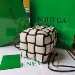 Bottega Veneta  Bucket-18*14*14CM - Image 2