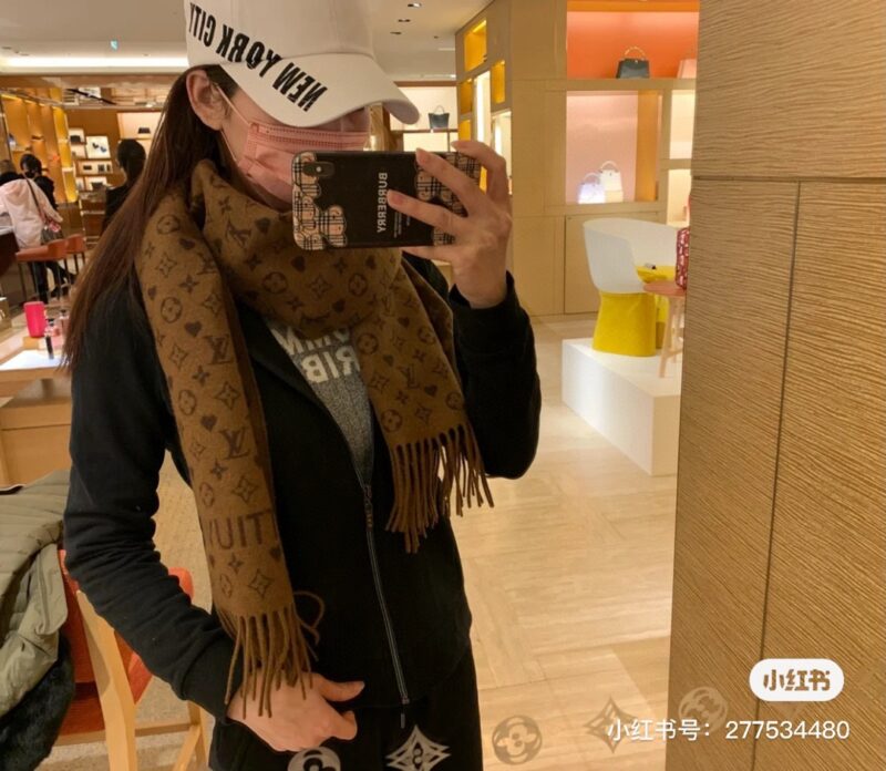 Louis Vuitton Scarf-45*190CM - Image 2