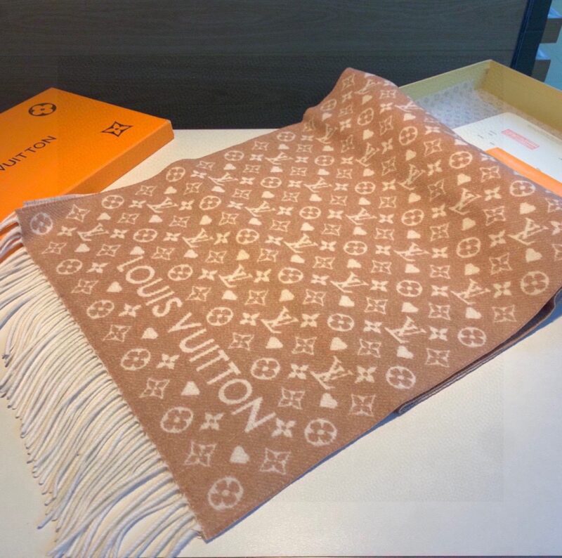 Louis Vuitton Scarf-45*190CM - Image 5