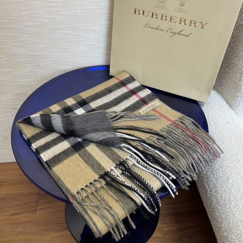 Burberry Scarf-30x250CM - Image 4