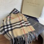 Burberry Scarf-30x250CM - Image 5