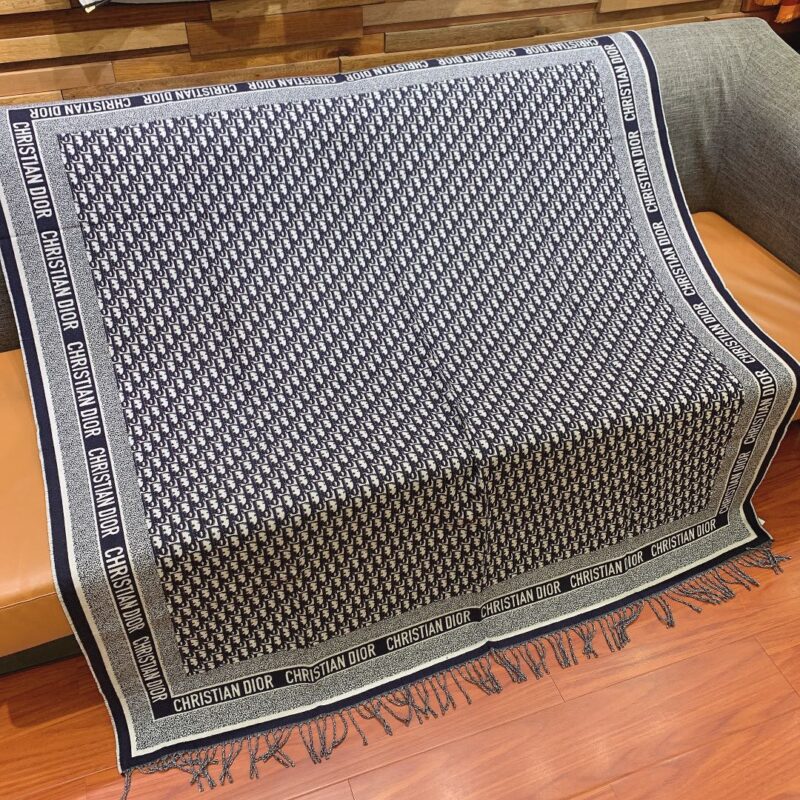 Diro Printed Shawl-140 x 140CM - Image 8