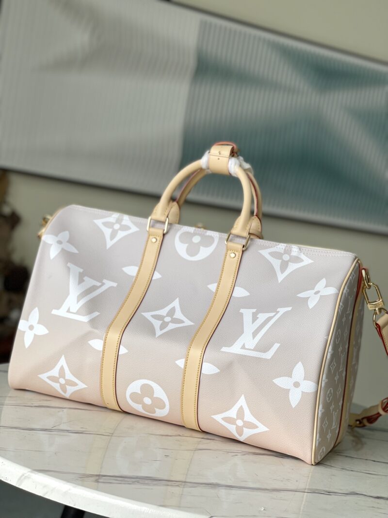 Louis Vuitton Keepall Bandoulière 45-45 x 27 x 20CM - Image 2