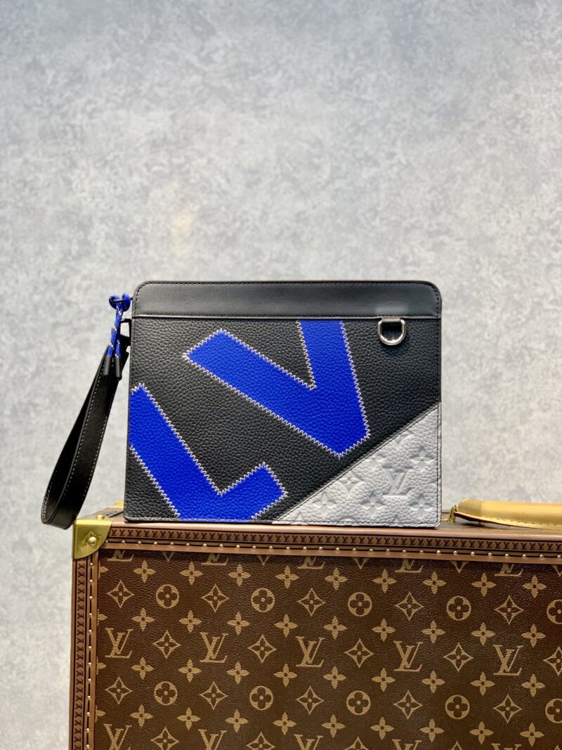 Louis Vuitton Standing Pouch-21*27*5CM - Image 9