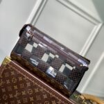 Louis Vuitton Standing Pouch-25*15*9CM