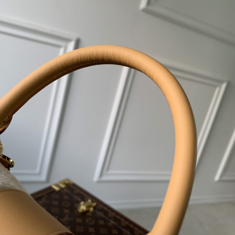 Louis Vuitton Locky BB Bag -21* 17.0*8CM - Image 2